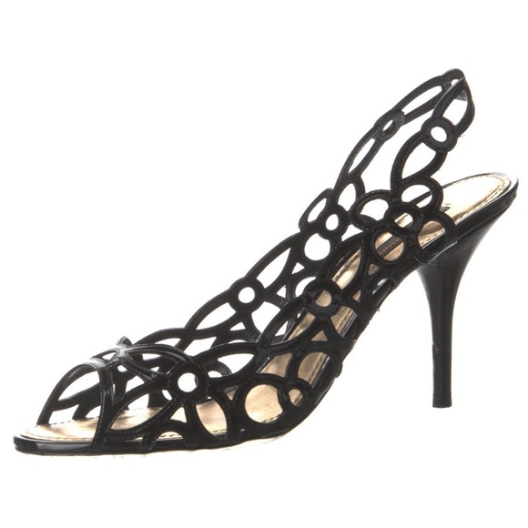Louis Vuitton HOLIDAYS Patent Leather Lazor Cut Out Accent Slingback Heels - Picture 4 of 14
